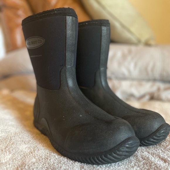 KIDS MUCK BOOT CO. SIZE 4 BLACK - Picture 4 of 9